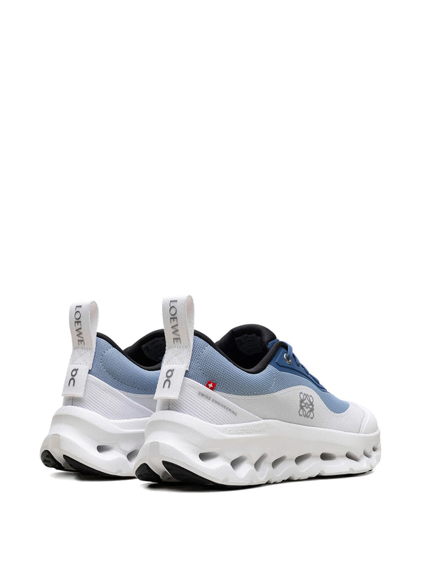 Cloud On x Loewe Bleu