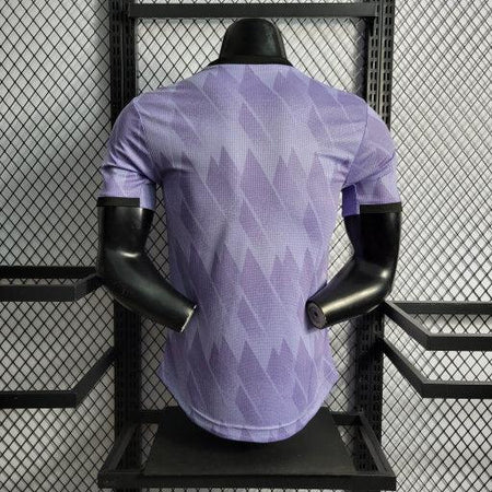Maillot Real Madrid saison 2022-2023 extérieur away violet