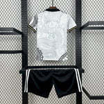 Kit Enfant Real Madrid concept 2022-23
