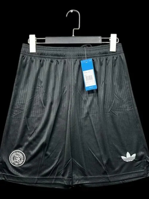 Short Allemagne 2025-26