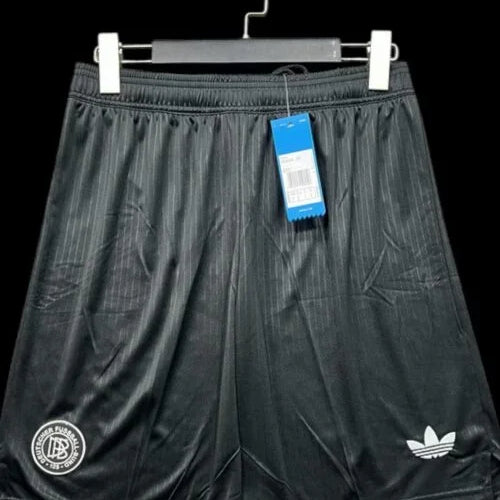 Short Allemagne 2025-26
