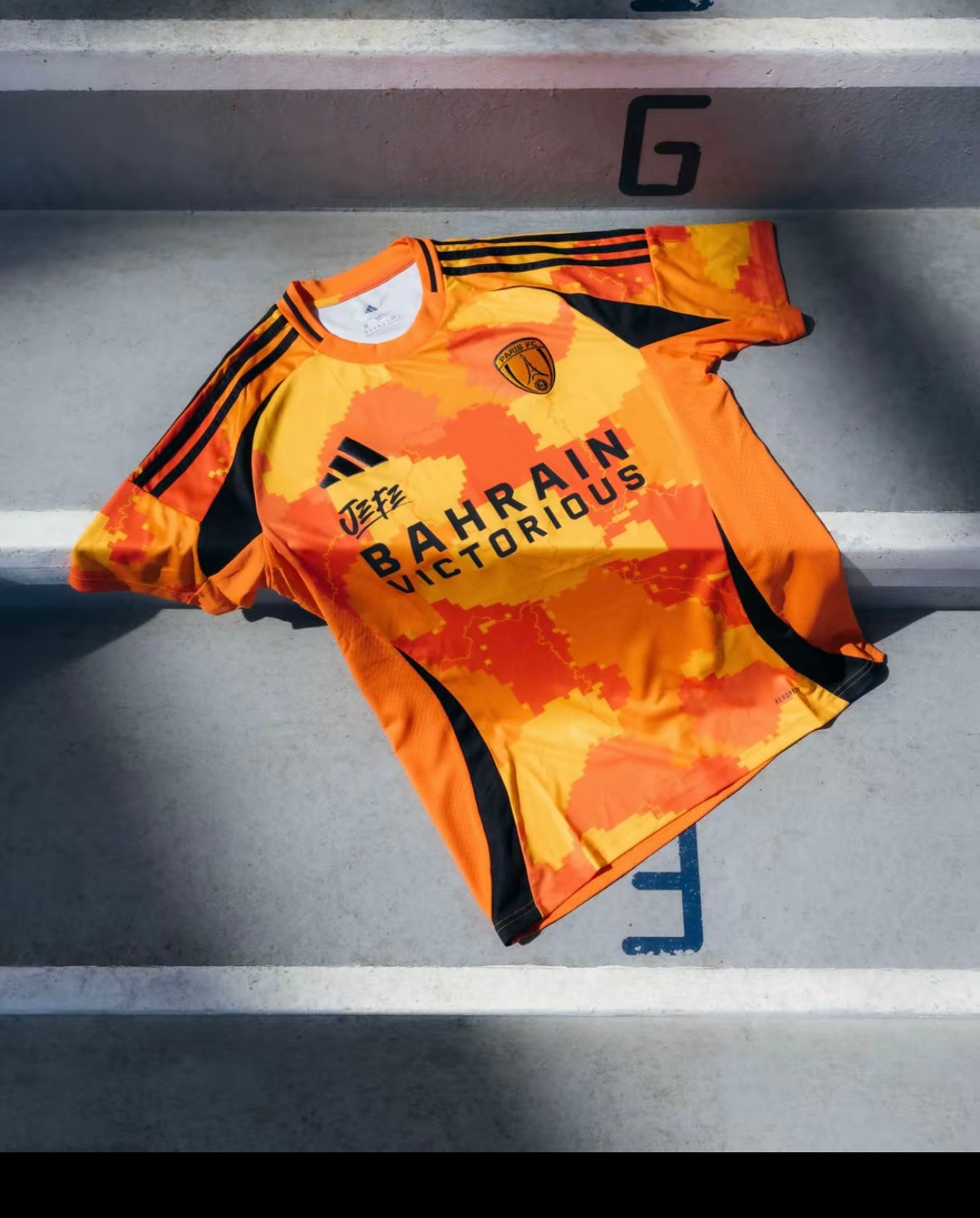 Maillot Paris FC x NINHO
