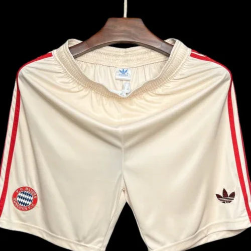 Short Bayern Munich 2024-25